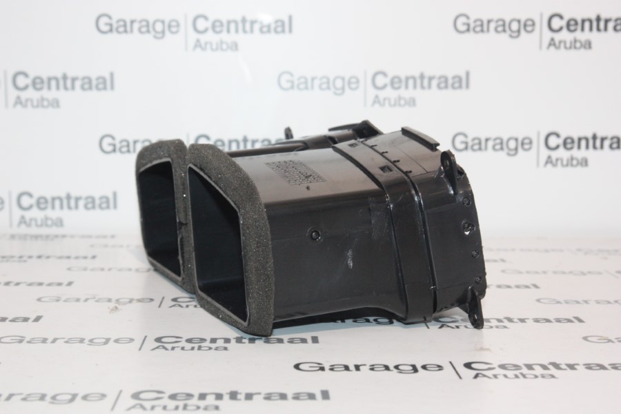 AC/NOZZLE SAN CENTER RH 