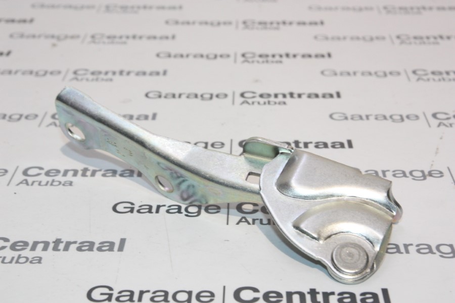 HINGE GET RH HOOD 