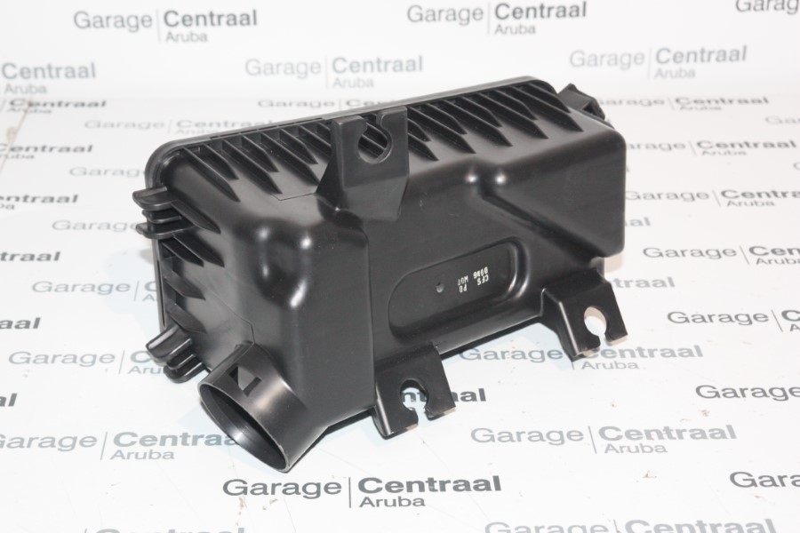 COVER GET AIRFILTER BOX LWR 