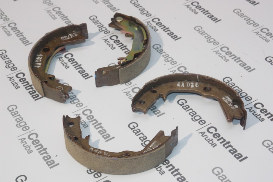 BRAKE SHOE HYUNDAI GETZ REAR PARKING BRAKE DIESEL