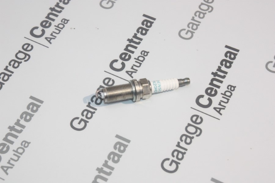 SPARK PLUG HYUNDAI GENESIS 11-