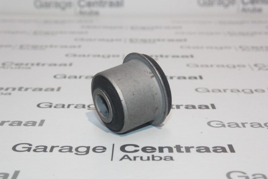 BUSHING STEEL HYUNDAI HD65/72 FRONT 04-