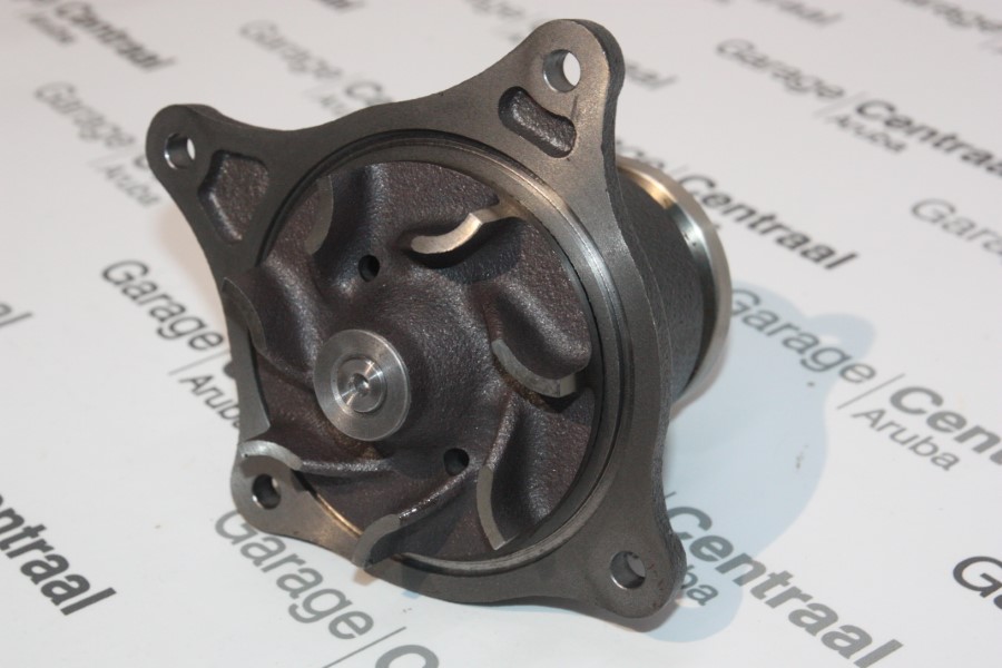 WATER PUMP HYUNDAI HD65 01-