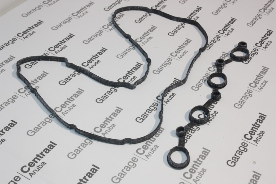 VALVE COVER GASKET HYUNDAI H-1 (GASOLINE) 06-