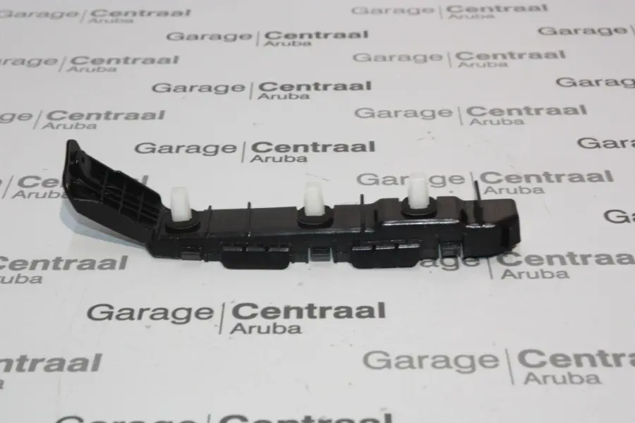 BRACKET I10 RIGHT HAND REAR BUMPER 10-