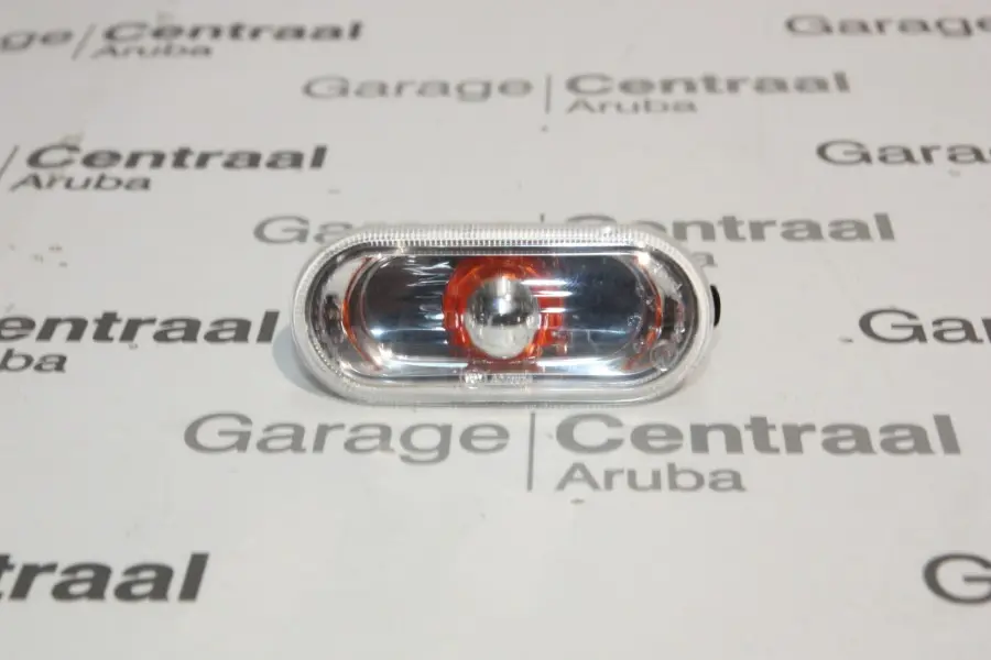 SIGNAL LAMP AMAROK LEFT HAND/RIGHT HAND 17-