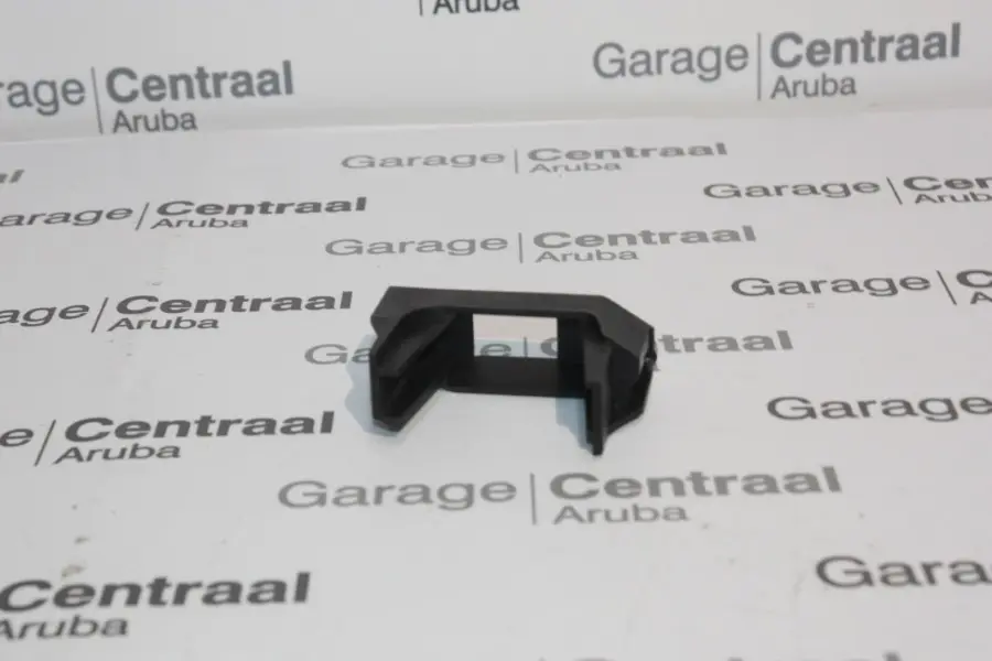 BRACKET SAVEIRO RADIATOR LOWER