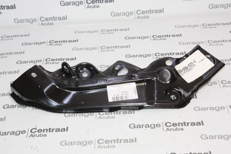 BRACKET VIT LEFT HAND FRONT/BUMPER