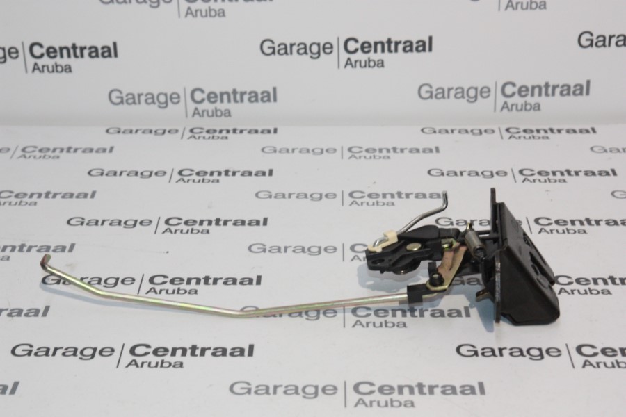 LATCH TUC T/LID ASM