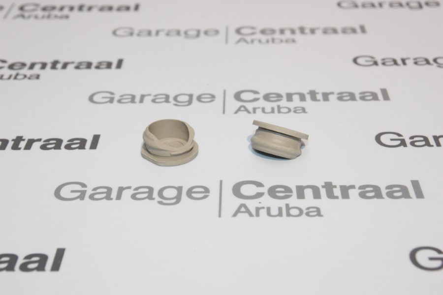 CAP ACC FR/DR RH GRIP RH 06- 