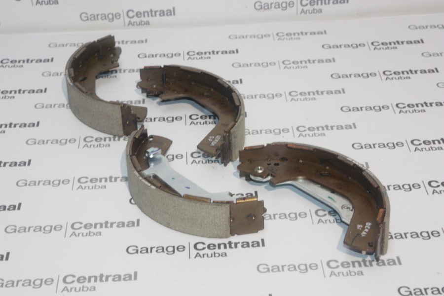 BRAKE SHOE TUCSON 22-