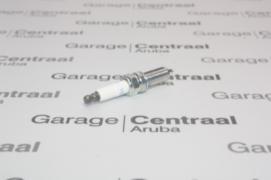 SPARK PLUG HYUNDAI GENESIS 