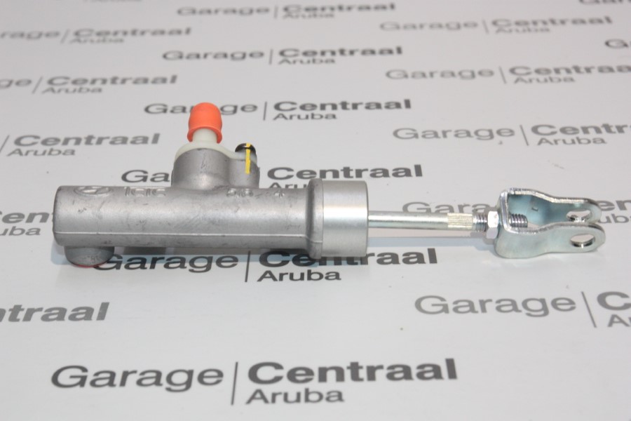 CLUTCH CYLINDER HYUNDAI H-10 UPPER 10-