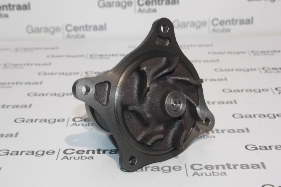 WATER PUMP HYUNDAI HD65 01-