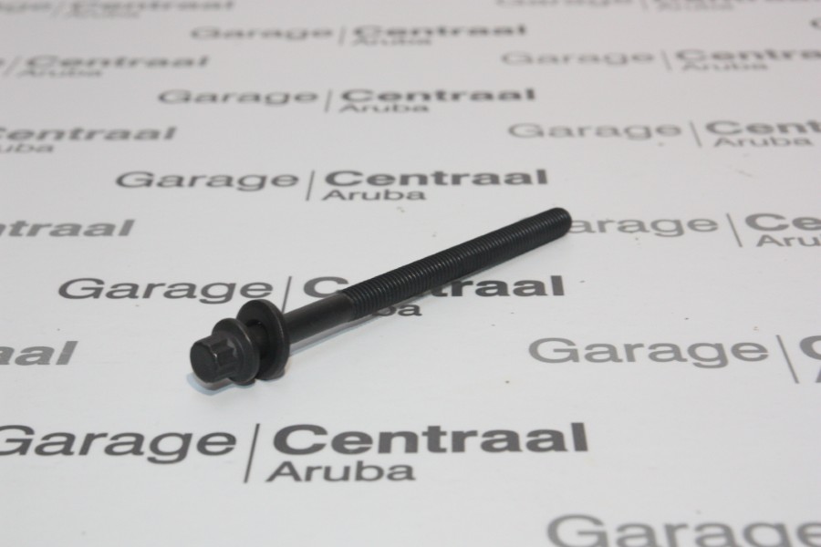 BOLT VERNA  CYLINDER /HEAD 21-
