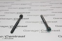 BOLT TUCSON  CYLINDER /HEAD 16-