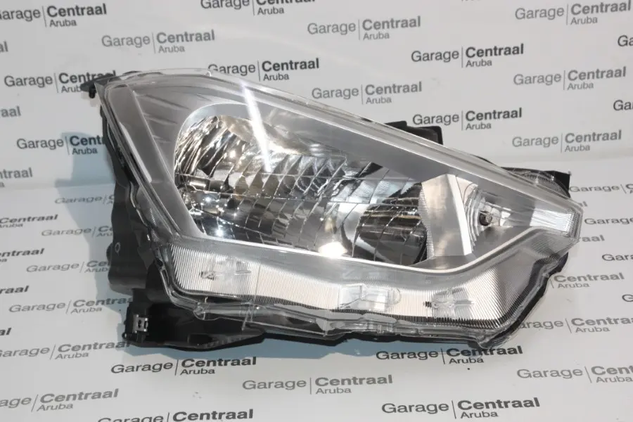 HEAD LAMP D-MAX RIGHT HAND 22-