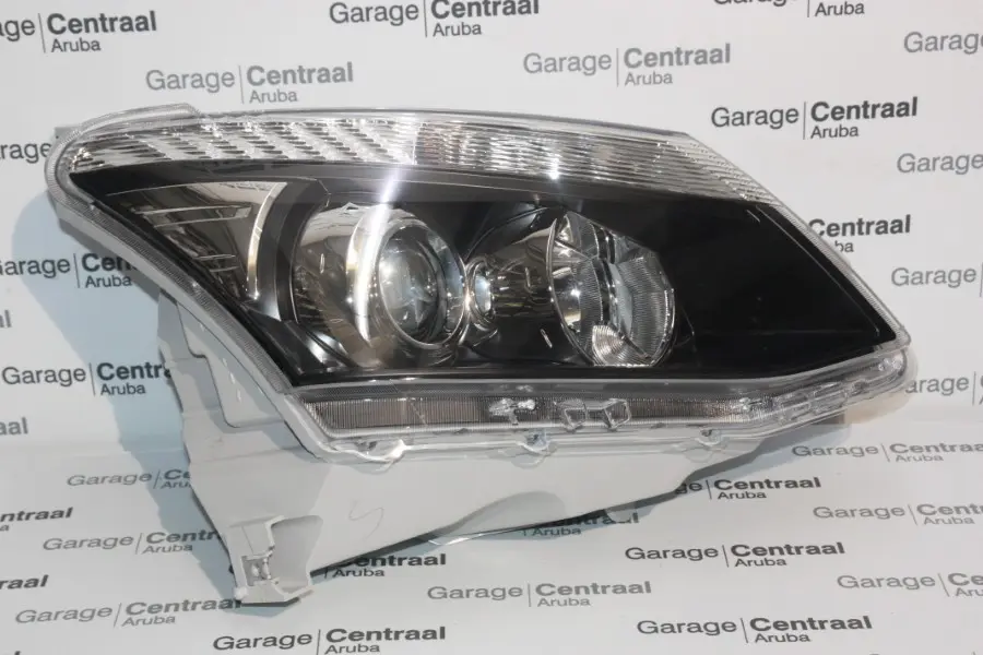 HEAD LAMP D-MAX RIGHT HAND 13-