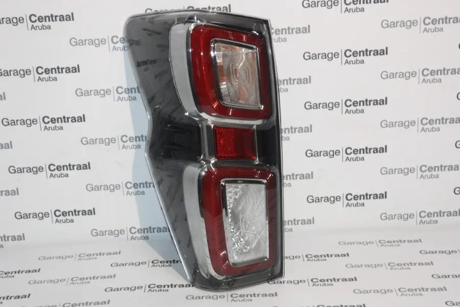 TAIL LAMP D-MAX LEFT HAND 22-