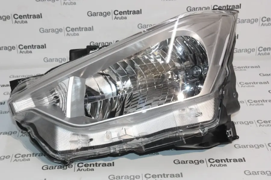HEAD LAMP D-MAX LEFT HAND 23-