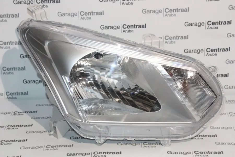 HEAD LAMP D-MAX RIGHT HAND 17-