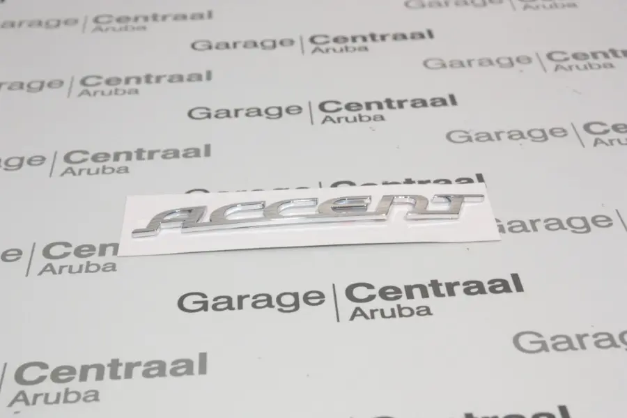 EMBLEM ACCENT 06-