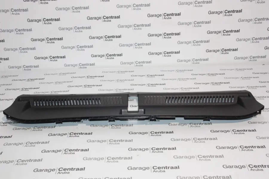 COVER TUCSON RAD/GRILLE UPPER 15-