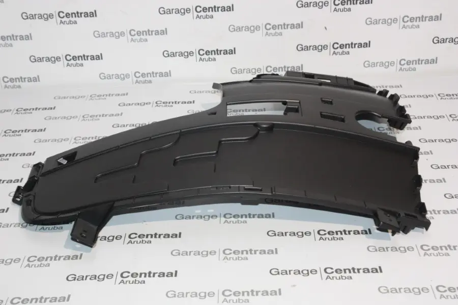 COVER STARIA RIGHT HAND RAD/GRILLE 22-