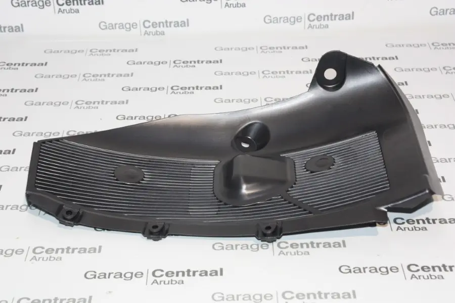 GUARD ACCENT LEFT HAND REAR WHL 14-
