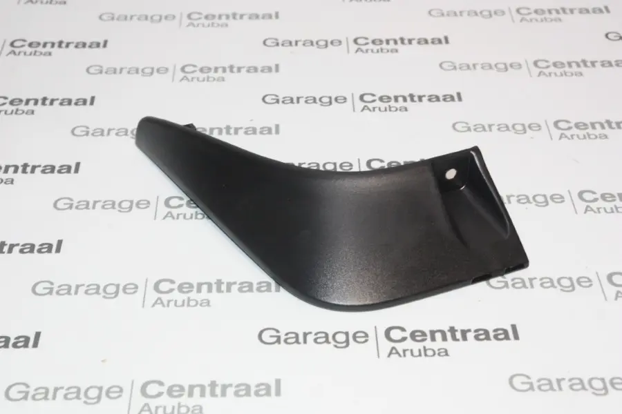 MUDGUARD STARIA LEFT HAND REAR 22-