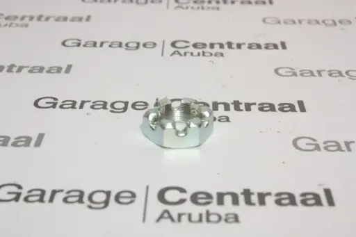 [5185544000] NUT H-100 HUB 04-