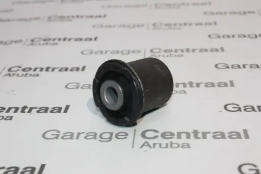 [545512H000] BUSHING I10 LEFT HAND/RIGHT HAND REAR 07-
