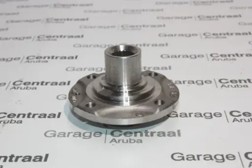 [5U0407615] HUB SAVEIRO WHEEL FRONT 18-