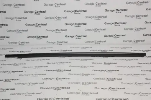 [822100X000] WINDOW STRIP I10 LEFT HAND FRONT DOOR OUTSIDE 11-16