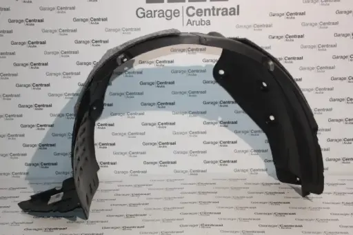 [86811B8000] INNERFENDER SANTA FE LEFT HAND FRONT 16-