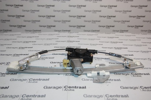 [824011G010] WINDOWLIFTER ACC LH FR/DR 06-