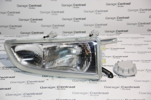 [921025A100] HEAD LAMP COU RH
