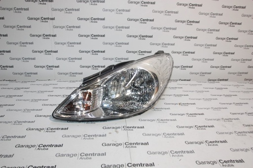 [921010X010] HEAD LAMP I10 LH