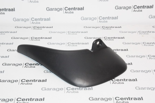 [868702B000] MUDGUARD SAN LH RR 06-