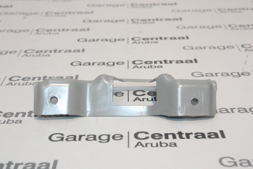 [663182E000] BRACKET TUC LH FR/FENDER 