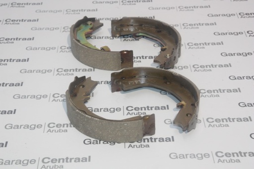 [583503AA00] BRAKE SHOE HYUNDAI TRAJET PARKING BRAKE