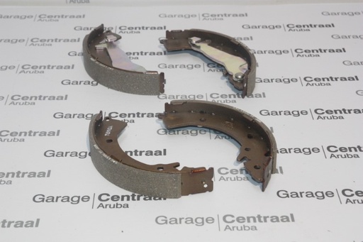 [583051CF10] BRAKE SHOE HYUNDAI GETZ 06-