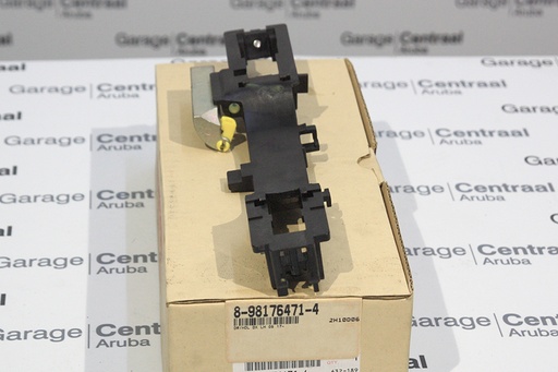 [8981764714] DOOR HANDLE DX LH OS 17-