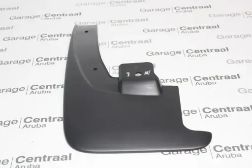 [8983561980] MUDGUARD D-MAX LEFT HAND FRONT 23-